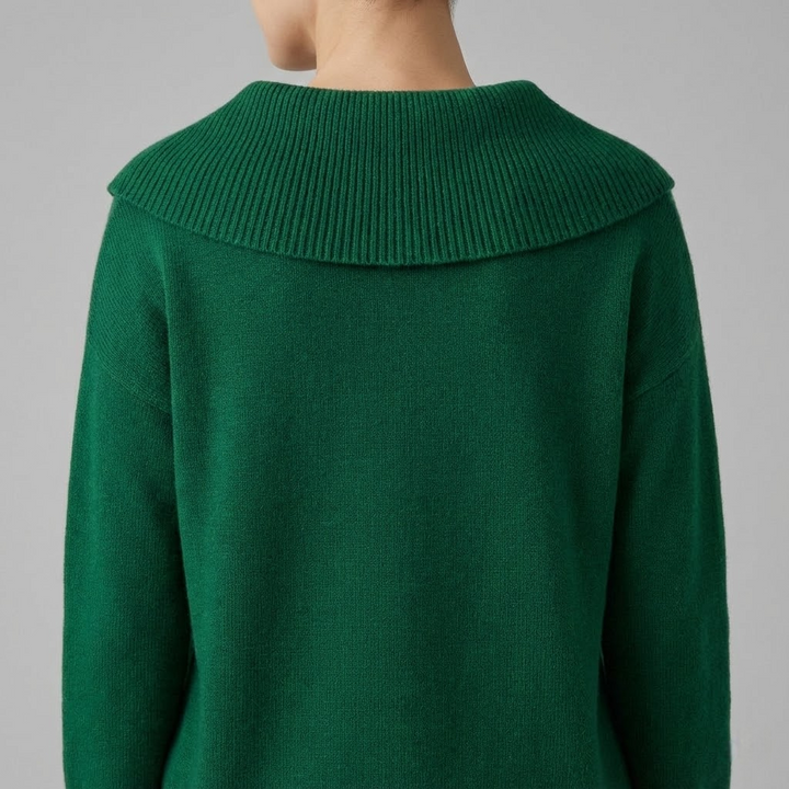 Lucia – Pulover Confortabil cu Guler Generos